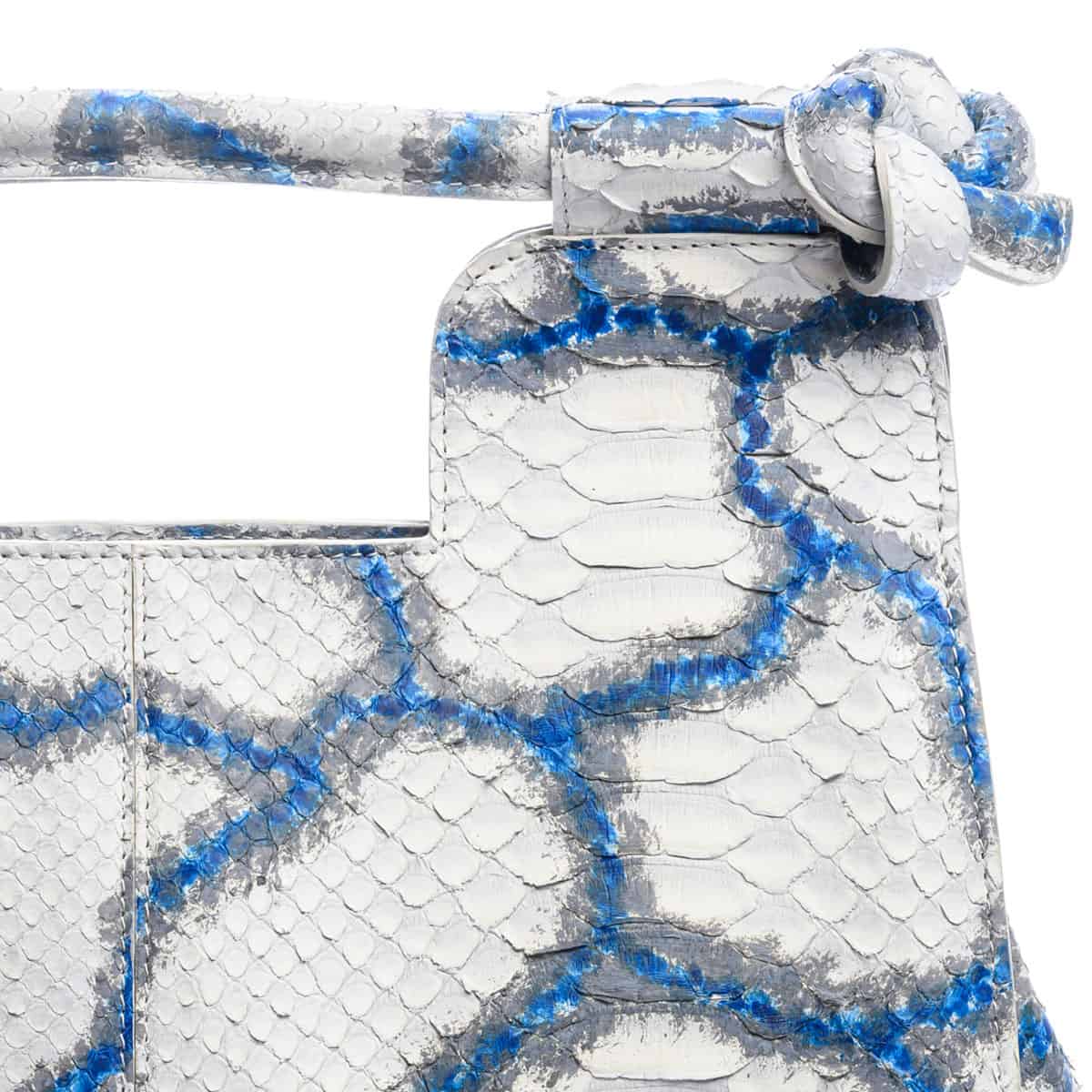 Grande Princesse Women's Tote Bag.