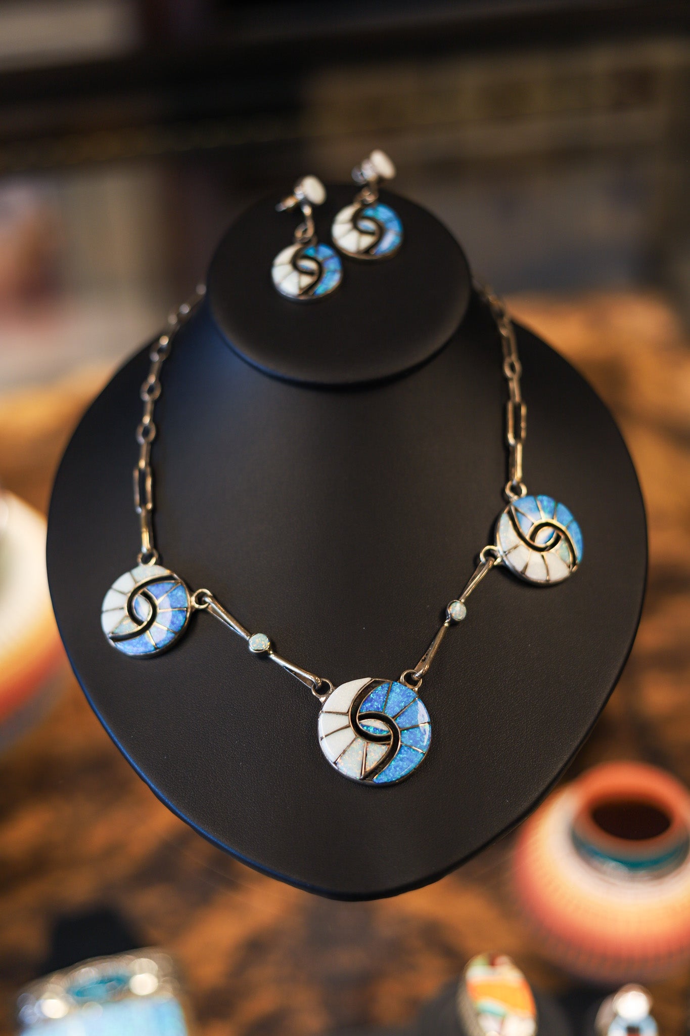 Opal Swirl Inlay Set