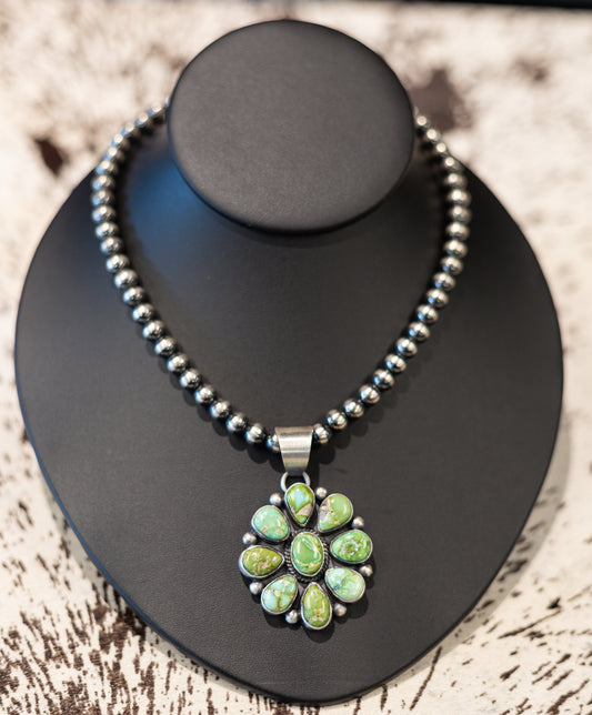 Green Mesa Blossom Necklace